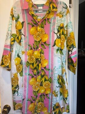 ANTICA SARTORIA BY GIACOMO CINQUE
ITALIAN LIGHTWEIGHT COTTON LEMON DRESS SIZE L